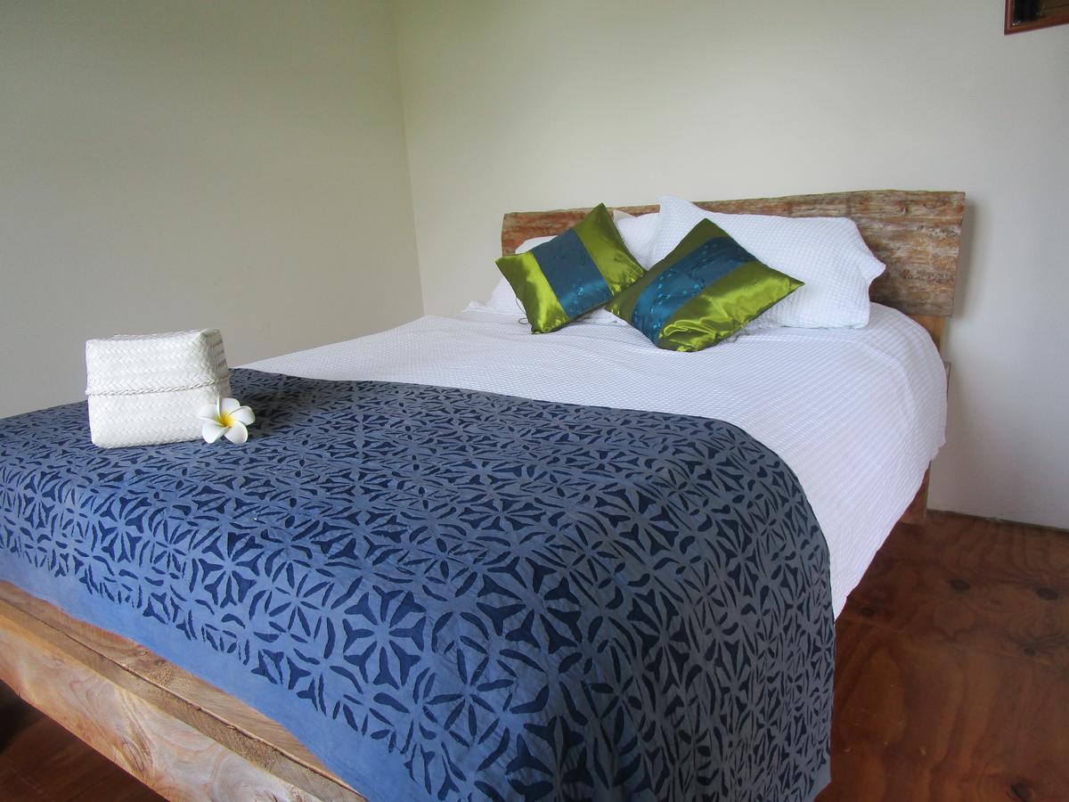 Mulberry Grove Retreat Bed & Breakfast Tryphena ภายนอก รูปภาพ